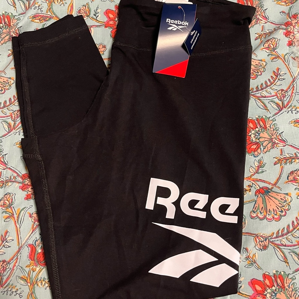 Reebok 7/8 Black Leggings
